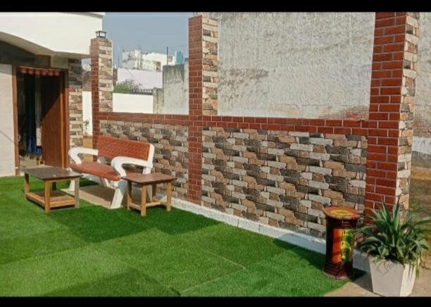 Hospitality Villa Sector 21B Faridabad Eksteriør billede